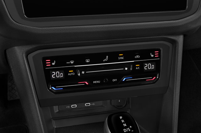 Volkswagen Tiguan (Baujahr 2021) Elegance 5 Türen Temperatur und Klimaanlage