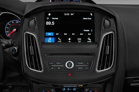 Ford Focus (Baujahr 2017) RS 5 Türen Radio und Infotainmentsystem