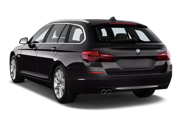 BMW 5 Series (Baujahr 2014) 518d Touring 5 Türen seitlich hinten