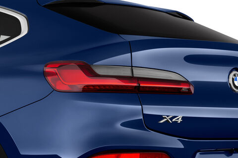 BMW X4 (Baujahr 2018) xLine 5 Türen Rücklicht