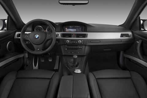 BMW M3 (Baujahr 2010) M3 2 Türen Cockpit und Innenraum