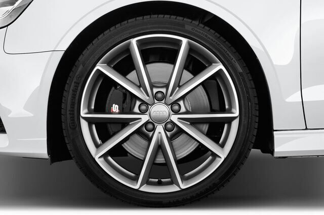 Audi S3 (Baujahr 2017) - 4 Türen Reifen und Felge