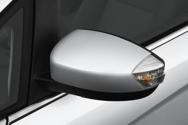 Ford C-Max (Baujahr 2012) Titanium 5 Türen Außenspiegel