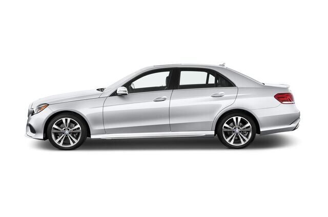 Mercedes E-Class (Baujahr 2014) Avantgarde 4 Türen Seitenansicht