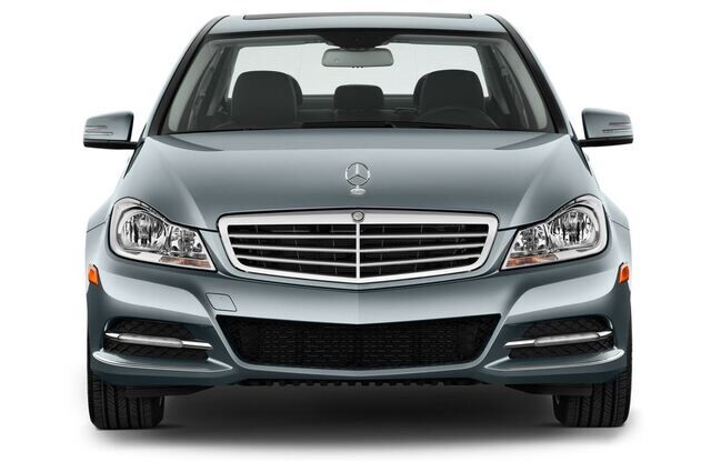 Mercedes C-Class (Baujahr 2011) Elegance 4 Türen Frontansicht