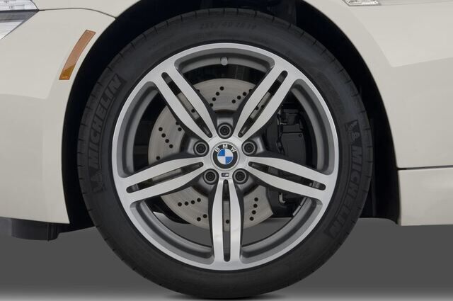 BMW M6 (Baujahr 2010) M6 2 Türen Reifen und Felge