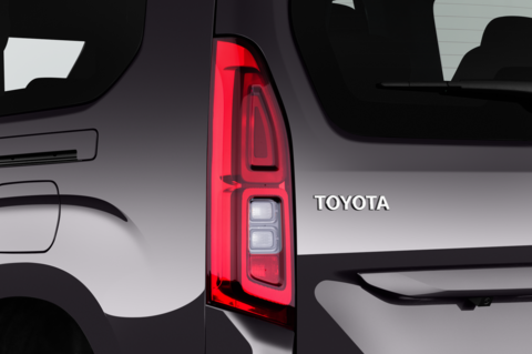 Toyota Proace City Verso (Baujahr 2020) Combi L2 5 Türen Rücklicht