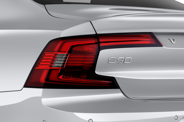 Volvo S90 Recharge (Baujahr 2021) Inscription 4 Türen Rücklicht