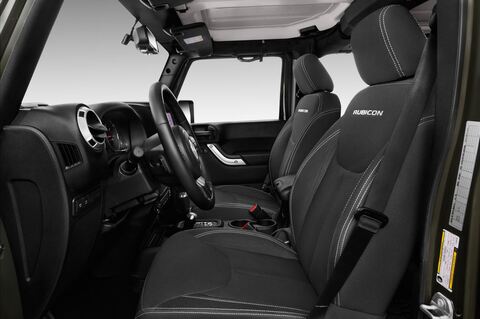 Jeep Wrangler Unlimited (Baujahr 2016) Rubicon 5 Türen Vordersitze