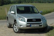 Fahrbericht: Toyota RAV4 2.2 D-4D - Abseits bereit