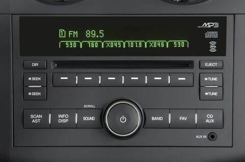 Chevrolet Aveo (Baujahr 2010) LT 4 Türen Radio und Infotainmentsystem