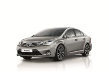 Toyota Avensis-Sondermodell - Bereit für Sonnen- und Schattenspiele