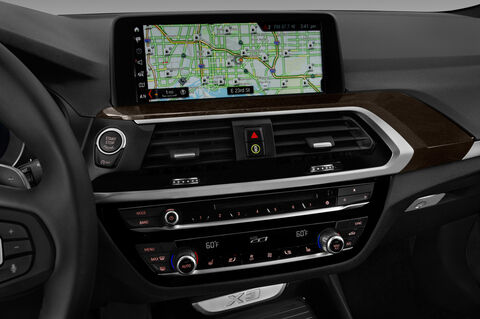 BMW X3 (Baujahr 2019) xLine 5 Türen Temperatur und Klimaanlage