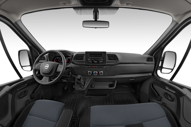 Nissan NV400 Tipper (Baujahr 2020) - 2 Türen Cockpit und Innenraum