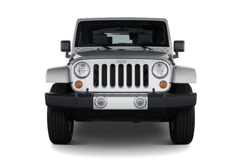 Jeep Wrangler (Baujahr 2010) Sahara 3 Türen Frontansicht