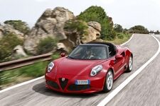 Alfa Romeo 4C Spider - Sahne-Häubchen