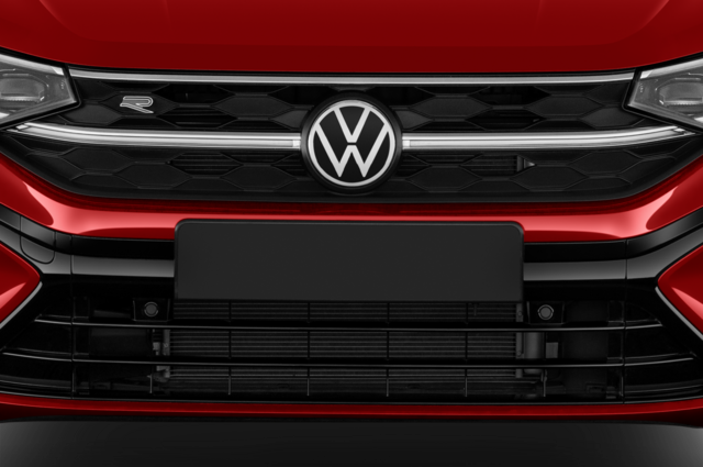 Volkswagen Taigo (Baujahr 2022) R-Line 5 Türen Kühlergrill und Scheinwerfer