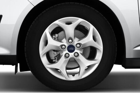 Ford C-Max (Baujahr 2012) Titanium 5 Türen Reifen und Felge