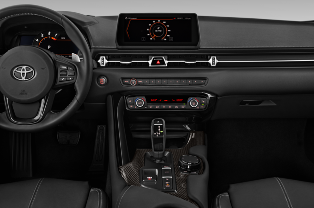 Toyota GR Supra (Baujahr 2021) Pure 5 Türen Mittelkonsole