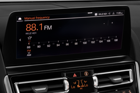 BMW 8 Series (Baujahr 2023) M850i 2 Türen Radio und Infotainmentsystem