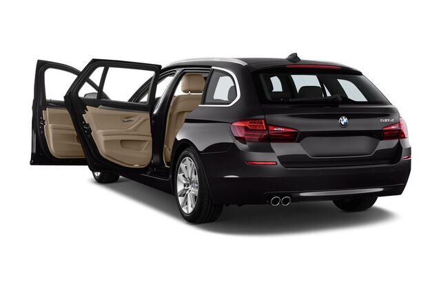 BMW 5 Series (Baujahr 2014) 518d Touring 5 Türen Tür geöffnet