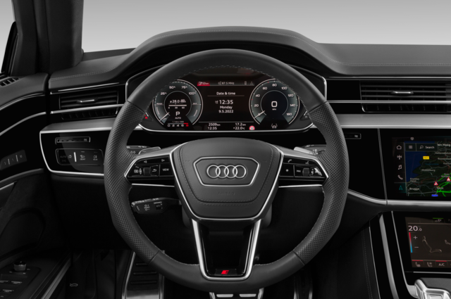 Audi A8 (Baujahr 2022) Base PHEV 4 Türen Lenkrad