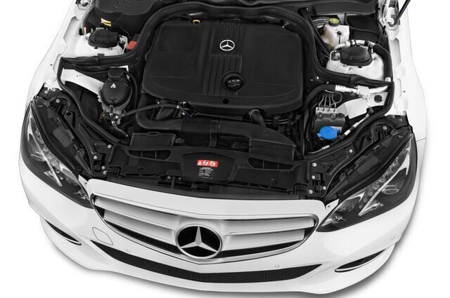 Mercedes E-Class (Baujahr 2015) Avantgarde 4 Türen Motor