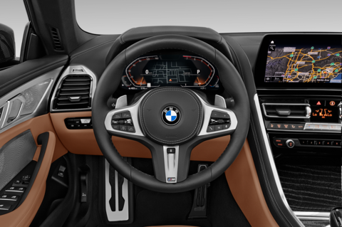 BMW 8 Series (Baujahr 2023) M850i 2 Türen Lenkrad