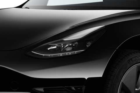 Tesla Model 3 (Baujahr 2022) Long Range 4 Türen Scheinwerfer