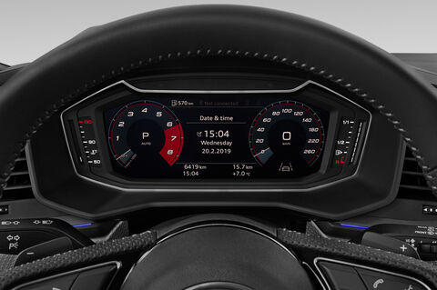Audi A1 Sportback (Baujahr 2019) S Line 5 Türen Tacho und Fahrerinstrumente