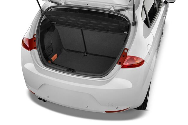 SEAT Leon (Baujahr 2011) Sport 5 Türen Kofferraum