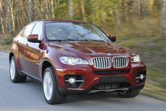 Fahrbericht: BMW X6 xDrive 50 - Lückensucher