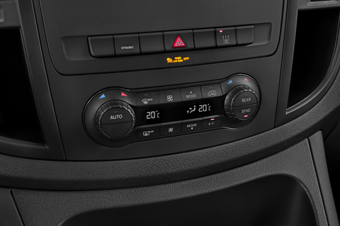 Mercedes eVito Tourer (Baujahr 2021) - 5 Türen Temperatur und Klimaanlage