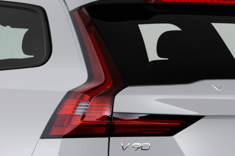 Volvo V90 Cross Country (Baujahr 2023) Core 5 Türen Rücklicht