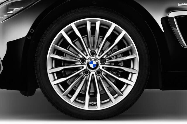 BMW 4 Series (Baujahr 2018) Luxury Line 4 Türen Reifen und Felge