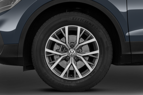 Volkswagen Tiguan (Baujahr 2021) Elegance 5 Türen Reifen und Felge