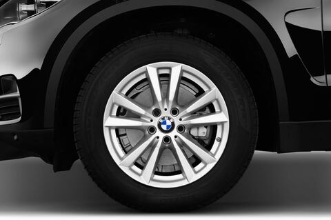 BMW X5 (Baujahr 2014) xDrive30d 5 Türen Reifen und Felge
