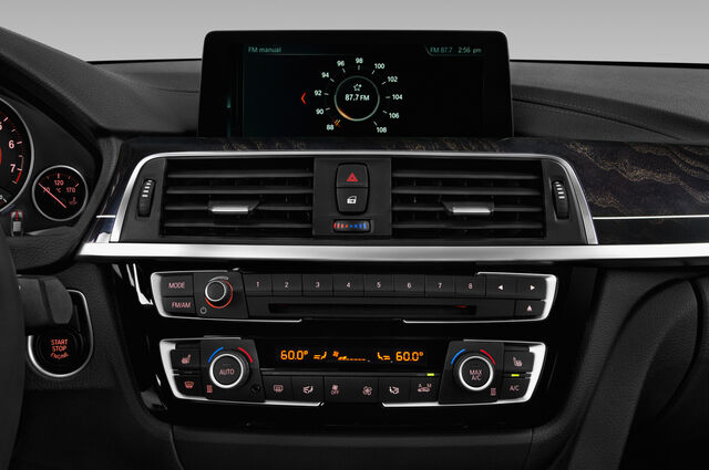BMW 4 Series Gran Coupe (Baujahr 2018) Sport Line 5 Türen Radio und Infotainmentsystem