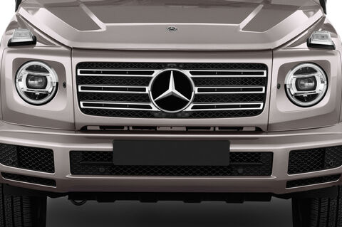 Mercedes G Class (Baujahr 2019) G 500 5 Türen Kühlergrill und Scheinwerfer