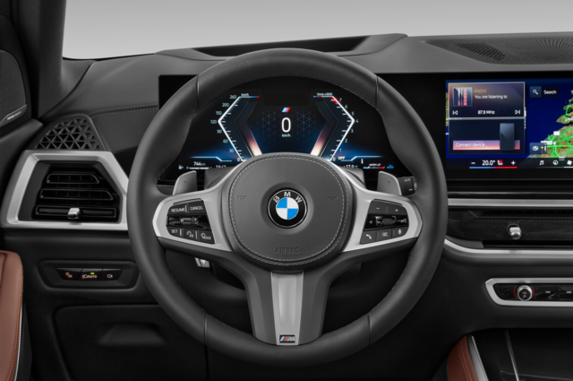 BMW X5 (Baujahr 2024) xDrive40i M Sport 5 Türen Lenkrad