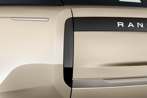 Land Rover Range Rover (Baujahr 2024) PHEV HSE 5 Türen Rücklicht
