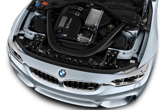 BMW M4 (Baujahr 2016) - 2 Türen Motor
