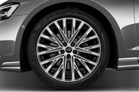 Audi A8 L (Baujahr 2022) Base 4 Türen Reifen und Felge