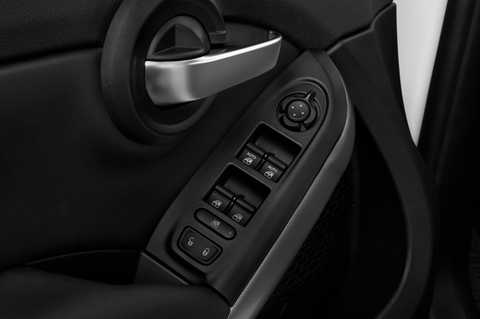FIAT 500X (Baujahr 2020) Sport 5 Türen Bedienungselemente Tür