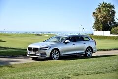 Test: Volvo V90 D4 AWD - Das schwedischste aller Schwedenautos