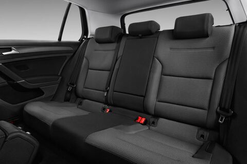 Volkswagen Golf (Baujahr 2017) Comfortline 5 Türen Rücksitze