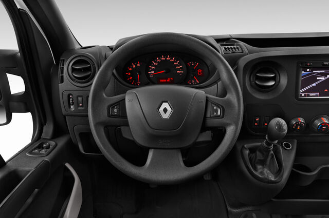 Renault Master (Baujahr 2019) - 4 Türen Lenkrad