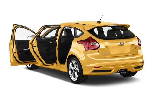 Ford Focus (Baujahr 2012) ST 5 Türen Tür geöffnet