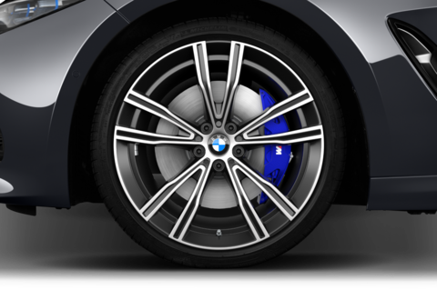 BMW 8 Series (Baujahr 2023) M840i 2 Türen Reifen und Felge