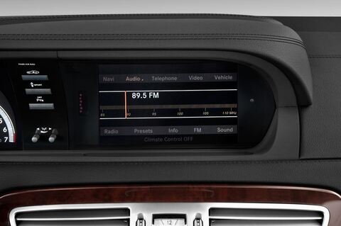 Mercedes CL-Class (Baujahr 2011) CL 500 2 Türen Radio und Infotainmentsystem